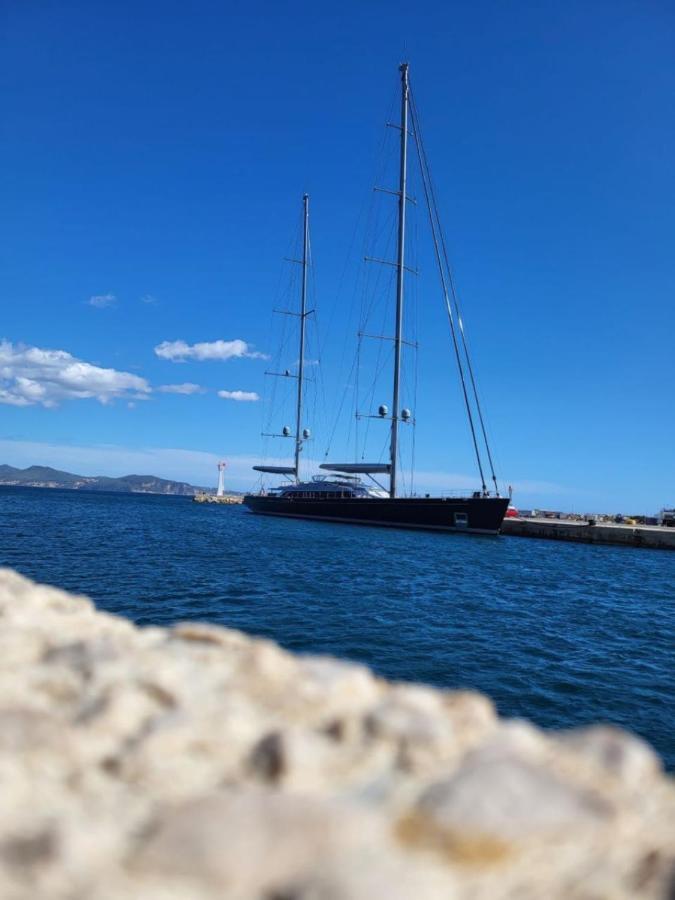 Chez Melanie Et Rodolphe Apartman La Ciotat Kültér fotó