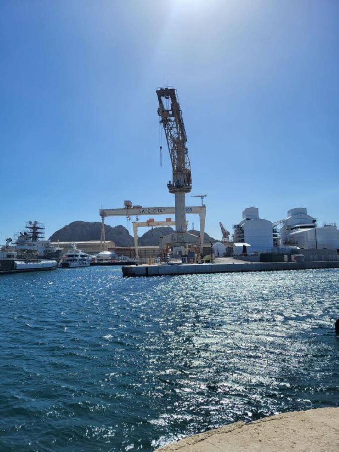 Chez Melanie Et Rodolphe Apartman La Ciotat Kültér fotó