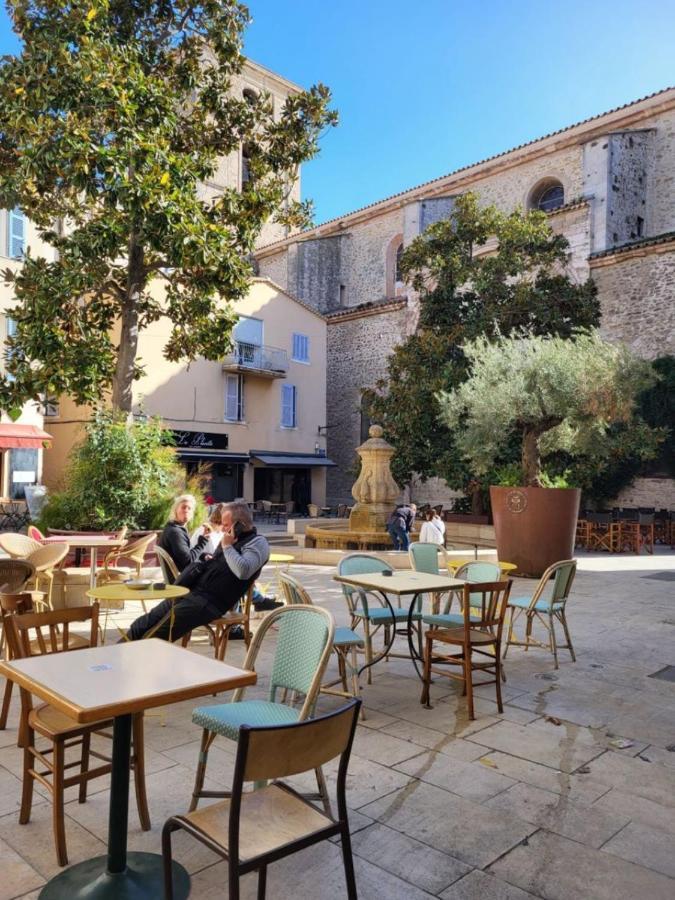 Chez Melanie Et Rodolphe Apartman La Ciotat Kültér fotó