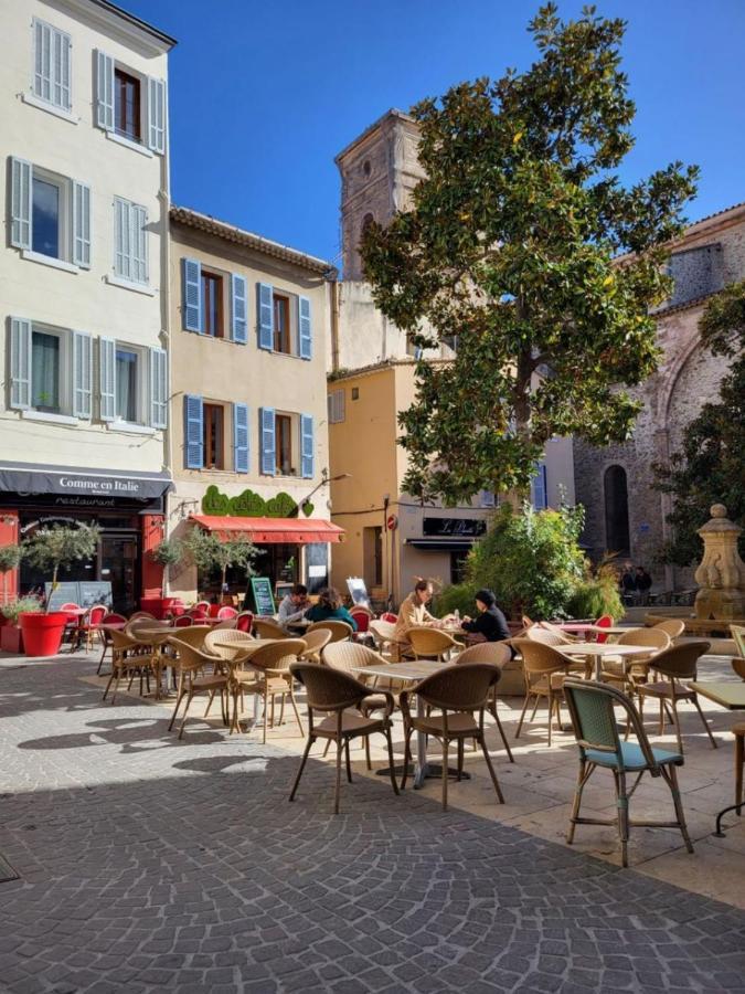 Chez Melanie Et Rodolphe Apartman La Ciotat Kültér fotó
